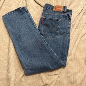 Classic crop levi’s jeans